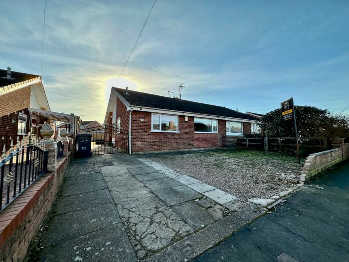 3 Bedroom Semi Detached House For Sale In Tranmoor Lane, Armthorpe