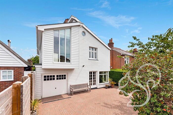 4 Bedroom Detached House For Sale In Beach Road, West Mersea, CO5