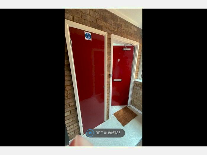 2 Bedroom Flat To Rent In Shinfield Road, Reading, RG2