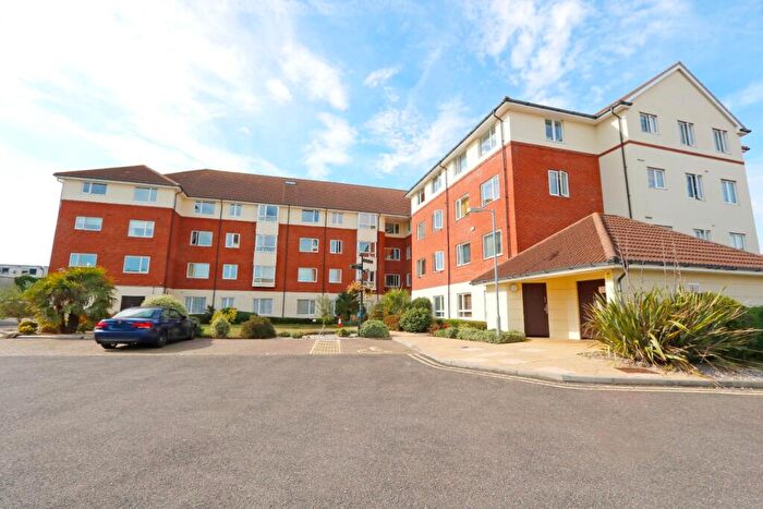 2 Bedroom Flat For Sale In Wilkinson Drop, Oak Road South, Hadleigh, Essex, SS7