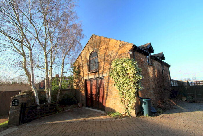 2 Bedroom Apartment To Rent In Chapel Lane, Adderbury, Oxon, OX17