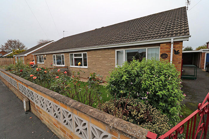 2 Bedroom Semi-Detached Bungalow For Sale In Lockwood Bank, Epworth, DN9