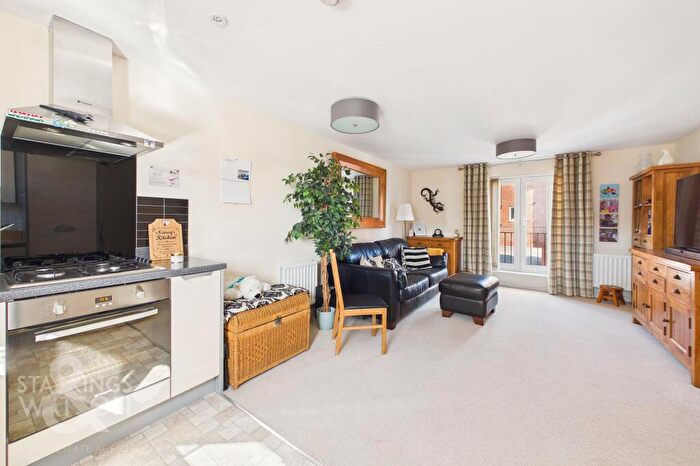 2 Bedroom Apartment For Sale In Bahram Road, Queens Hills, Norwich, NR8