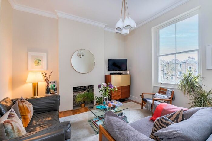 2 Bedroom Apartment To Rent In St Augustines Road London, NW1