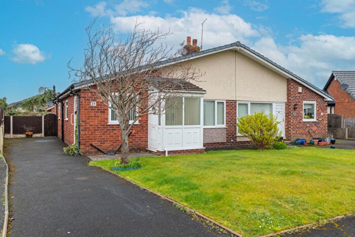 3 Bedroom Semi Detached Bungalow For Sale In Clifford Avenue, Longton, PR4
