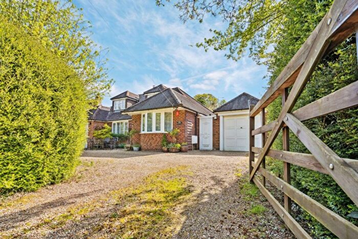 4 Bedroom Detached House For Sale In Letter Box Lane, Askett, HP27
