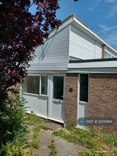 2 Bedroom Bungalow To Rent In Yew Tree Close, Yeovil, BA20