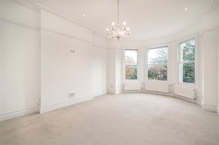 1 Bedroom Flat For Sale In Nightingale Lane, London, SW12