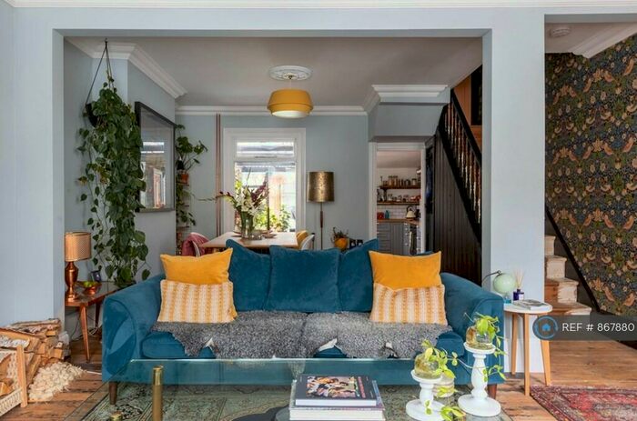 2 Bedroom Terraced House To Rent In Gladstone Road, Margate, CT9