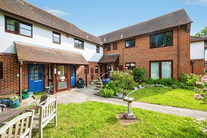 1 Bedroom Retirement Property For Sale In Southbrook Mews, Bishops Waltham, Southampton, SO32