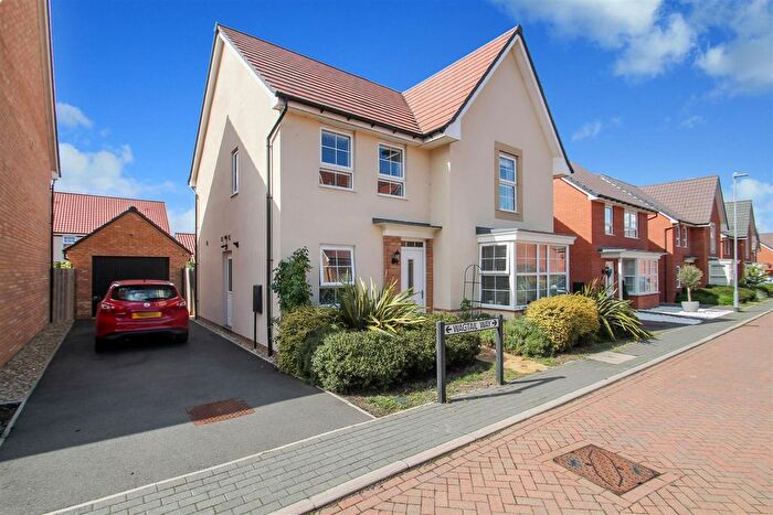 4 Bedroom Detached House For Sale In Wagtail Way, Thrapston, NN14