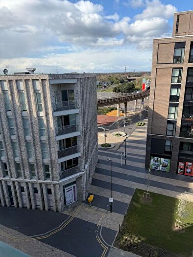 1 Bedroom Flat To Rent In London, E16