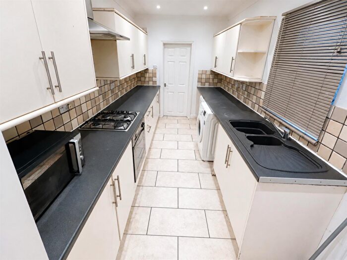 4 Bedroom Terraced House To Rent In Dean Street, Stoke, Coventry, CV2
