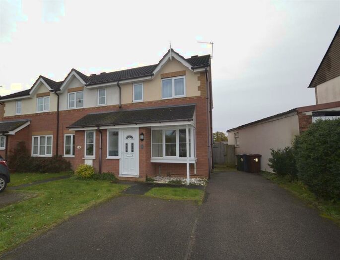 2 Bedroom House To Rent In Admiral Walk, Lincoln, LN2