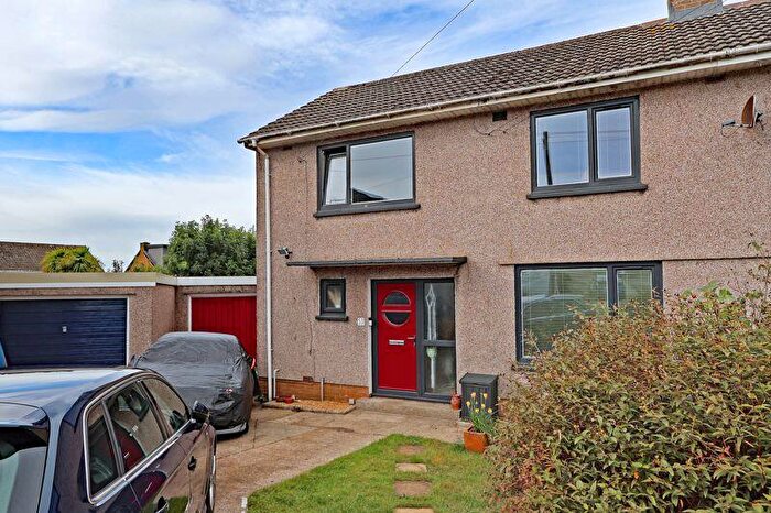 3 Bedroom Semi-Detached House For Sale In St Pauls Avenue, Penarth, CF64