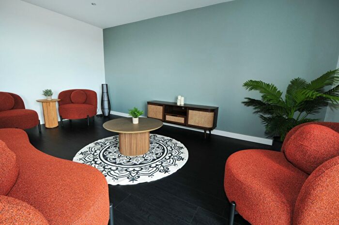 3 Bedroom Flat To Rent In Bedroom Apartment – Alto, Sillavan Way, Salford, M3