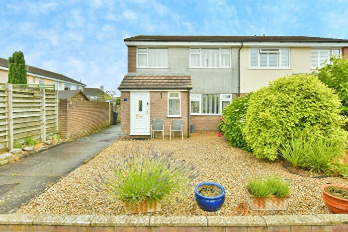 3 Bedroom Semi Detached House For Sale In Broad Walk, Saltash, PL12