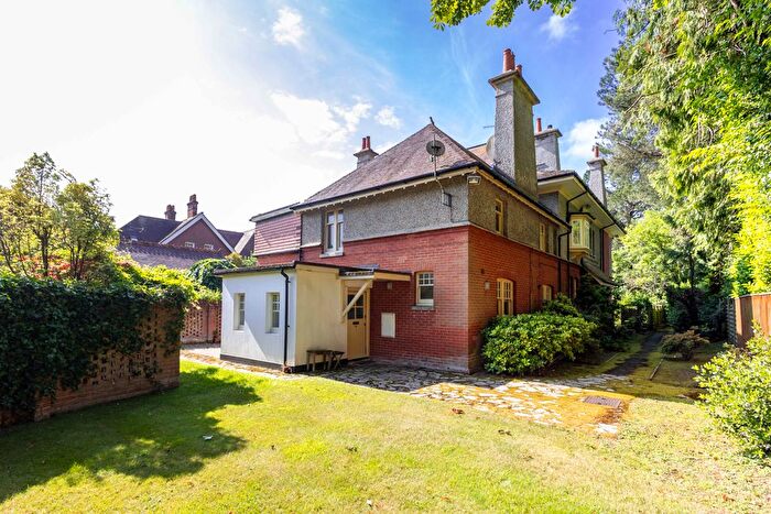 3 Bedroom Semi-Detached House To Rent In Mckinley Road, Westbourne, Bournemouth, BH4