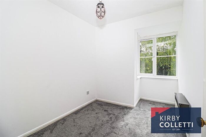 2 Bedroom Apartment To Rent In River Meads, Stanstead Abbotts, SG12