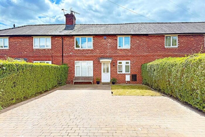 3 Bedroom Terraced House For Sale In St Andrew's Place, Harrogate, HG2