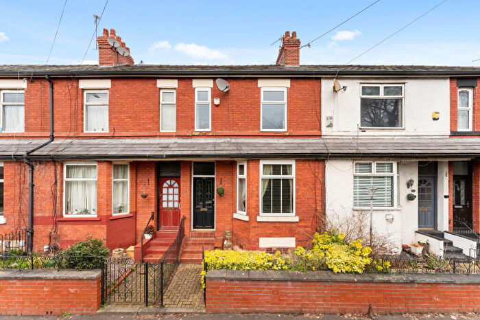 3 Bedroom Terraced House For Sale In Station Road, Reddish, SK5