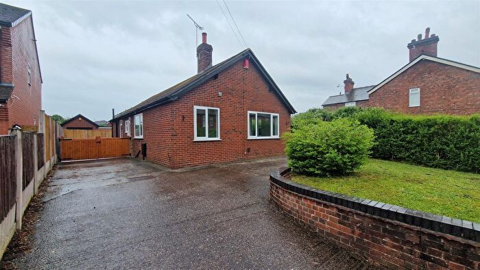 3 Bedroom Detached Bungalow To Rent In Vicarage Lane, Elworth, Sandbach, CW11