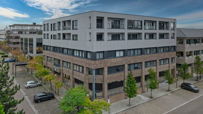 1 Bedroom Flat To Rent In Flat, The Residencies, Silbury Boulevard, Milton Keynes, MK9