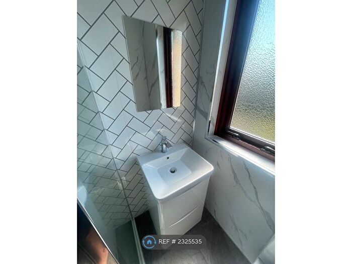 4 Bedroom Semi-Detached House To Rent In Birkenside, Midlothian, EH23