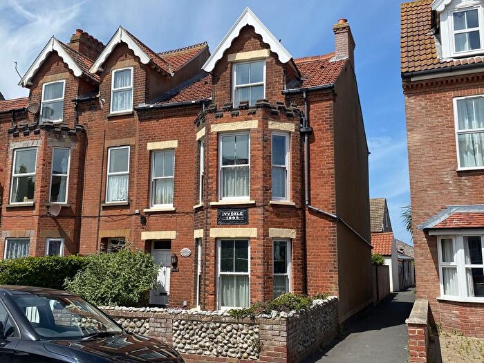 6 Bedroom End Of Terrace House For Sale In Sheringham, NR26