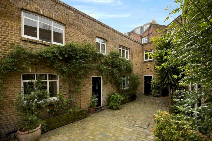 2 Bedroom Flat To Rent In Rheidol Mews, London, N1