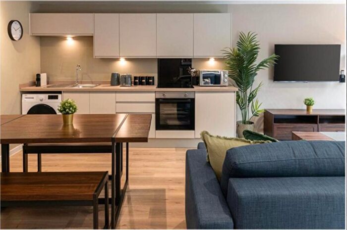 2 Bedroom Flat For Sale In Richmond Row, Liverpool, L3