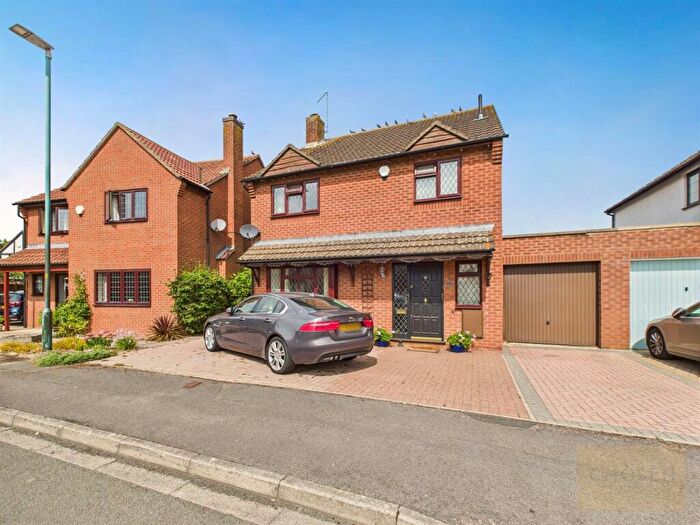 4 Bedroom Detached House For Sale In Anne Hathaway Drive, Churchdown, Gloucester, GL3