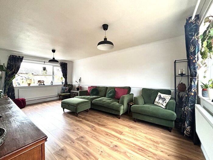 3 Bedroom Terraced House For Sale In Thongsley, Huntingdon, PE29
