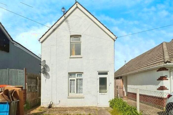 1 Bedroom Flat To Rent In Kinson Road, Bournemouth, BH10