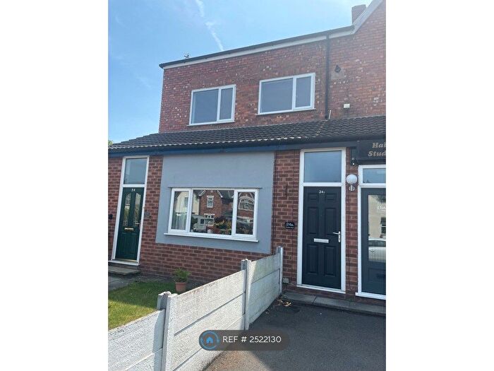2 Bedroom Flat To Rent In Shellfield Road, Southport, PR9