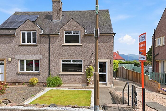 2 Bedroom Semi-Detached House For Sale In Crum Crescent, Bannockburn, Stirling, FK7