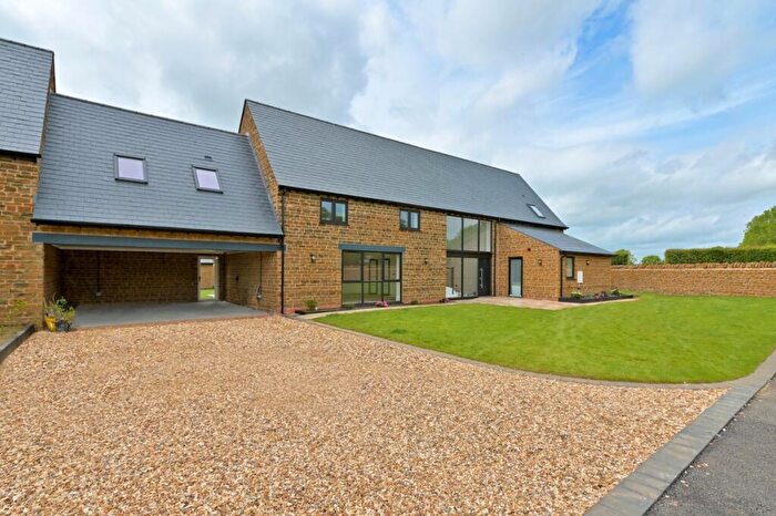 4 Bedroom House To Rent In Alkerton, OX15