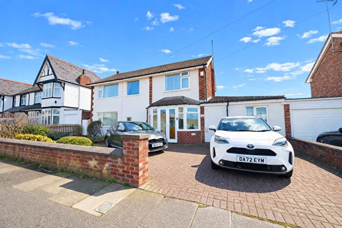 4 Bedroom Detached House For Sale In Green Lane, Wallasey, CH45