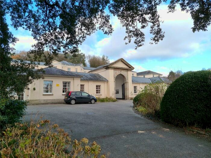 2 Bedroom Apartment To Rent In Bannawell Street, Tavistock, PL19