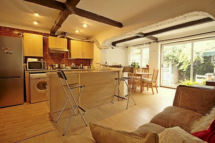 3 Bedroom Terraced House To Rent In Stanborough Road, Hounslow TW3