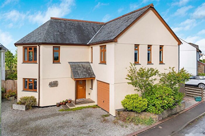 3 Bedroom Detached House For Sale In Ashwater, Beaworthy, EX21