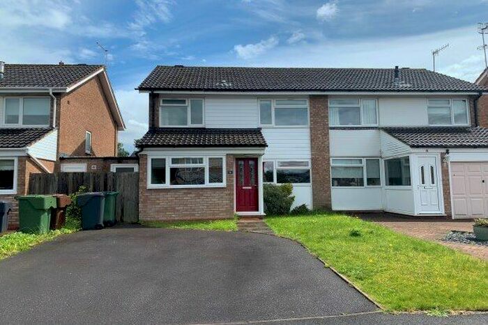 3 Bedroom Property To Rent In Granville Close, Bromsgrove, B60