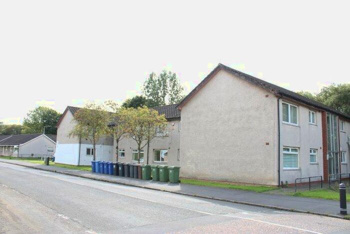 2 Bedroom Flat To Rent In Gallowhill Road, Paisley, PA3