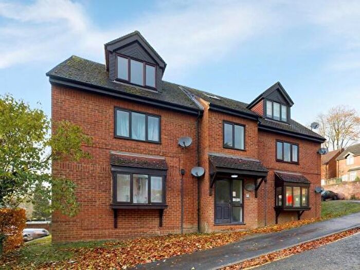 1 Bedroom Apartment To Rent In London Road, High Wycombe, HP11