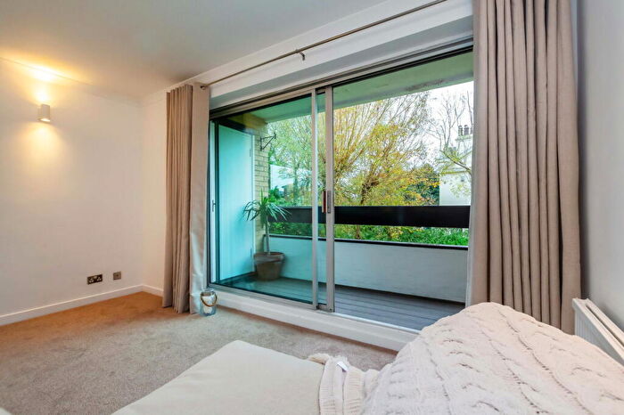 2 Bedroom Flat For Sale In Clairville, Lulworth Road, Birkdale, PR8