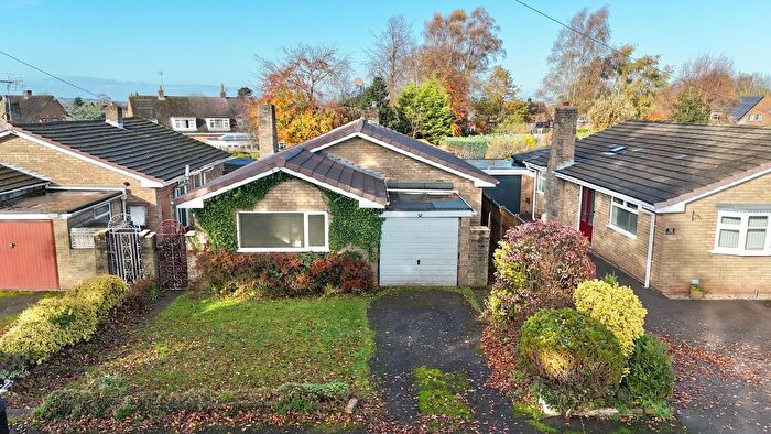 2 Bedroom Detached House For Sale In Victoria Way, Stafford, ST17