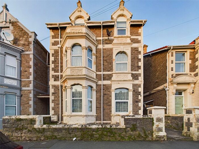 6 Bedroom Detached House For Sale In Severn Road, Weston-Super-Mare, North Somerset, BS23