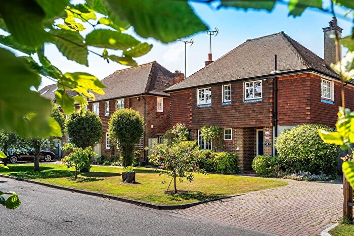 3 Bedroom Detached House For Sale In Northfields, Ashtead, KT21