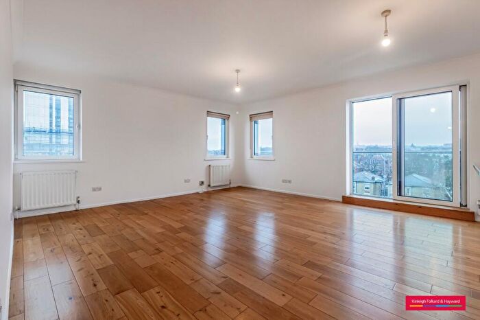 2 Bedroom Flat To Rent In Primrose Hill Road, London, NW3