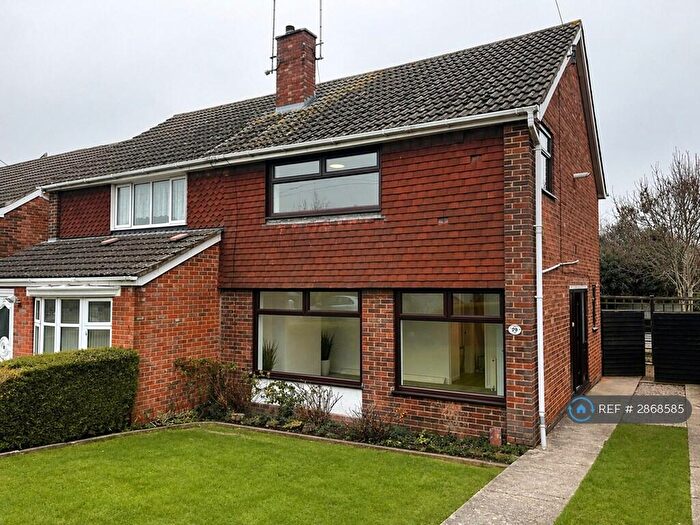 3 Bedroom Semi Detached House To Rent In Woodhill Road, Northampton, NN5